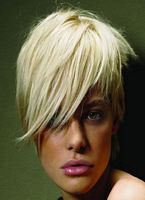  modne blond fryzury krótkie,  galeria  ze zdjęciami fryzur dla kobiet w katalogu z numerem  33